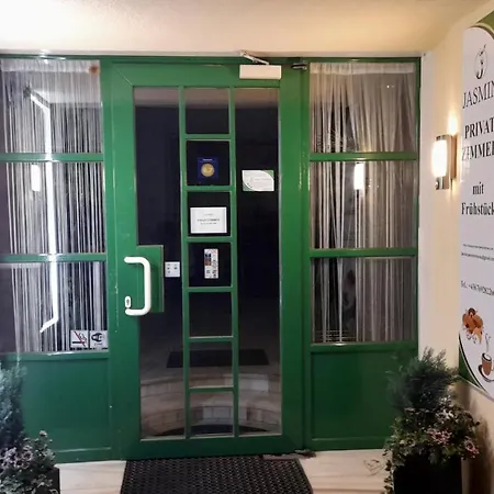 Jasmin Location Shared Kitchen Pet Friendly Bed & Breakfast