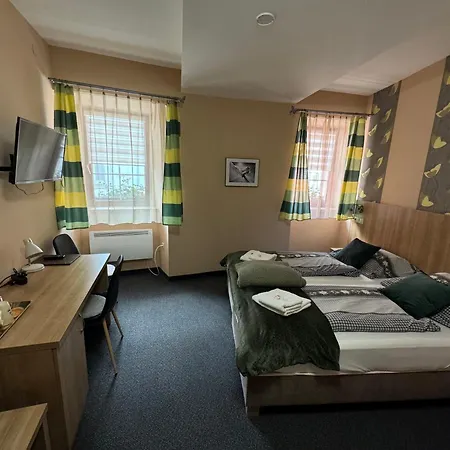 Jasmin Location Shared Kitchen Pet Friendly Bed & Breakfast 3*
