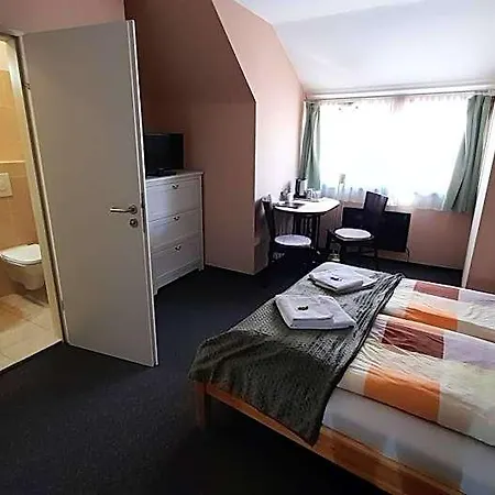 ベッド・アンド・ブレックファスト Jasmin Location Shared Kitchen Pet Friendly 3*