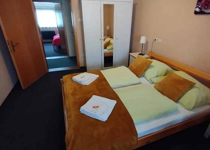 Jasmin Location Shared Kitchen Pet Friendly Murau