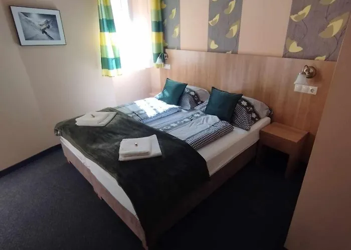 Bed & Breakfast Jasmin Location Shared Kitchen Pet Friendly